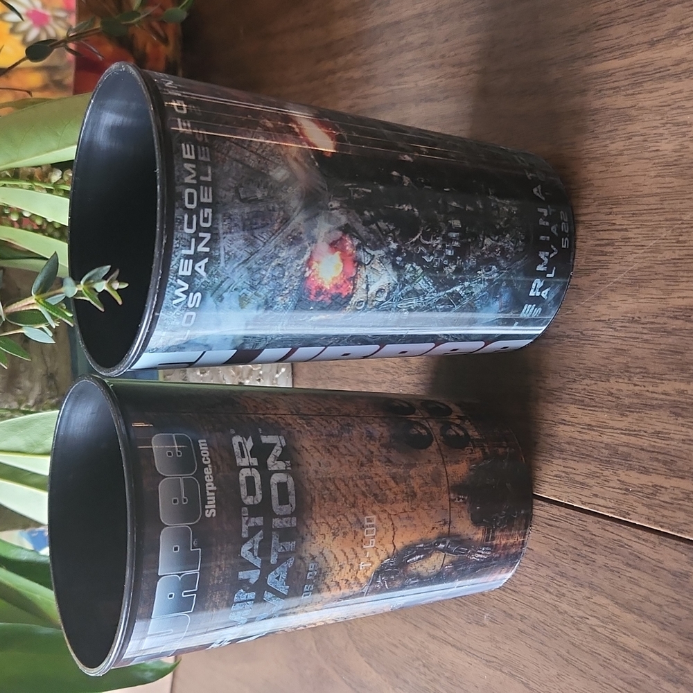 3 Holographic Slurpee 22oz Cups